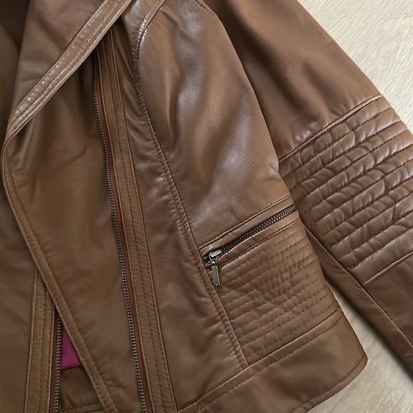 Cole Haan authentic brown leather jacket. Never worn! - Picture 10 of 13